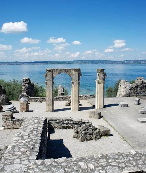Catullus Caves in Garda Lake